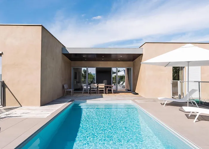 Lot 4 Personnes * Espalion